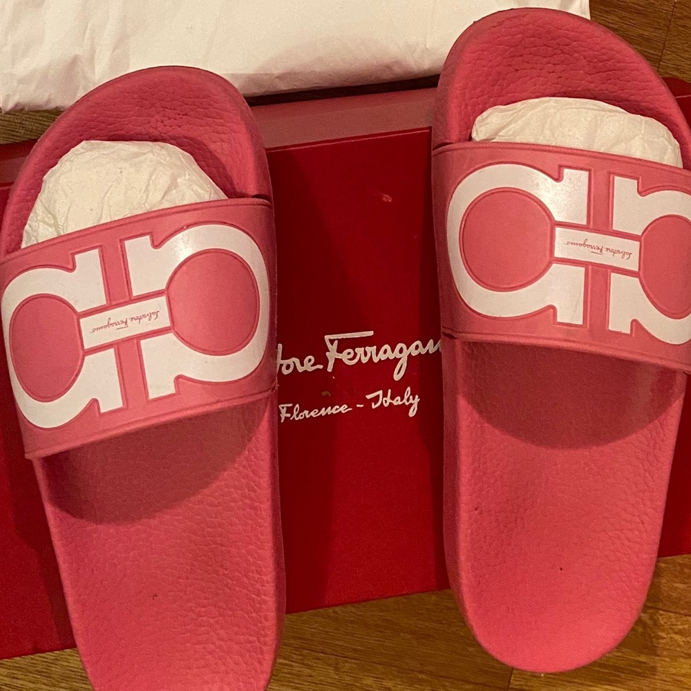 Ferragamo Slides